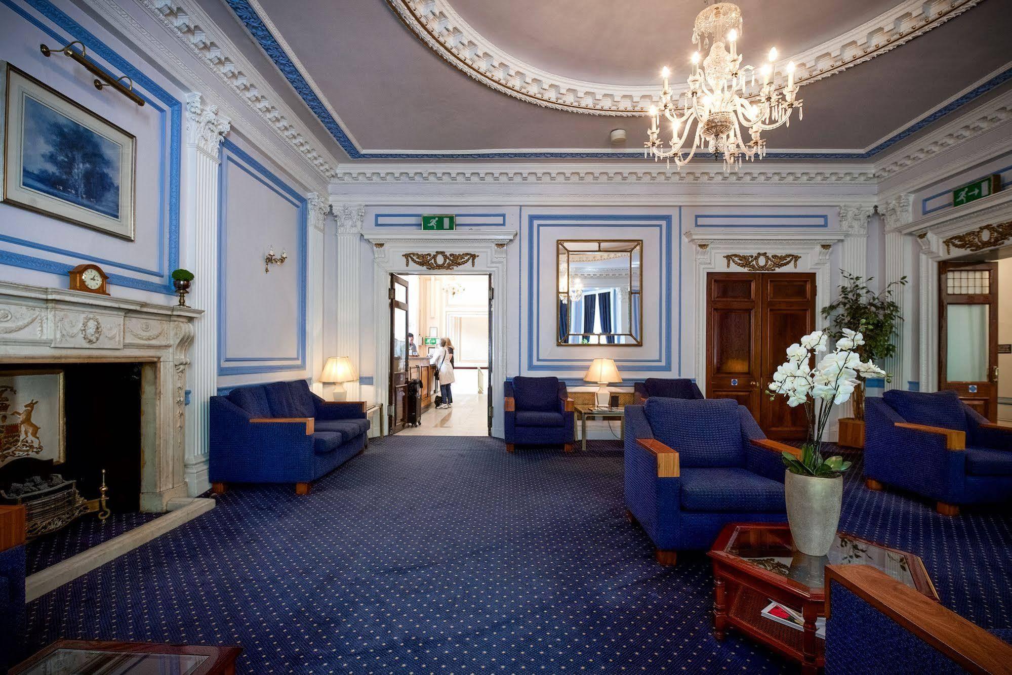 Hotel The Columbia Londra